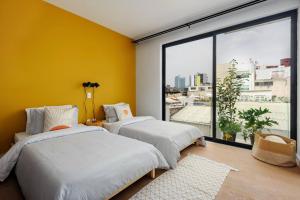 ALOHA Amazing 2BR Condo with Private Terrace