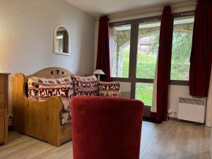 Charmant T2 Terrasse Parking - Proche Pistes - FR-1-329-98