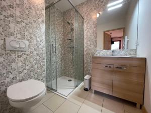 Appartement lumineux avec balcons, WIFI et parking à Samoëns - FR-1-624-172