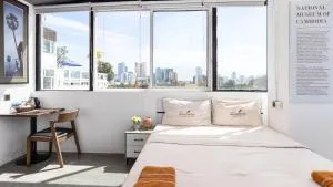 SKY HOTEL Central Phnom Penh - Rooms & Apartments - Phumĭ Barach