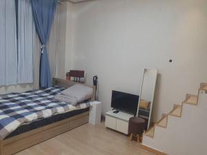 Located 10 meters from Sungshin Women's University Station, 10 minutes to Myeongdong by subway, accommodates up to 3 people, 3 bus stops to Seoul National University Hospital and Korea University Hospital - Apartmány, Soul