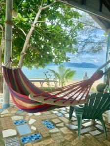 SUNSET BEACH BUNGALOWs -Season Beach Retreat