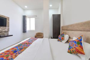 FabHotel Aaditya