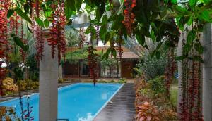 Emerald - 2BR Pool Villa near Bangalore Airport
