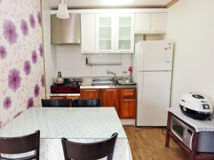 Anmyeondo Chingunae Pension