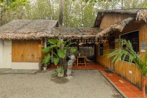 Balai Lianne Beach Resort