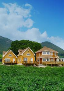 Buan Mohang Pension