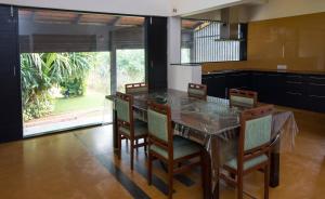Tranquil Woods - 6BR Villa with Private Pool & Lawn near Bangalore