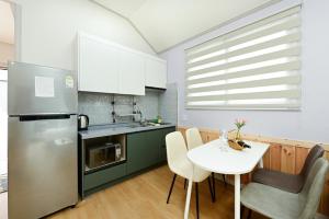 Myeongjisan Valley Stay