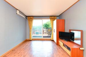 Gapyeong Yongchu Sarang Pension