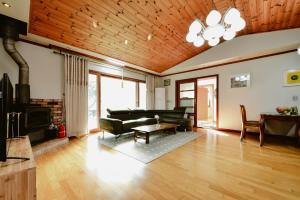 Giltara HaengWoon Pension