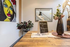 FUN&KY 260sqm Parking 2 Patios WFH WiFi CBD Views