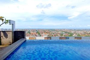 RedLiving Star Apartemen Semarang - UMAKU Lantai 16