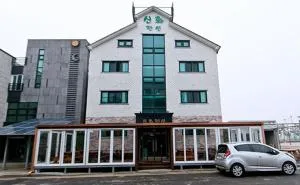 Daecheon sinhwa pension - Koryŏng