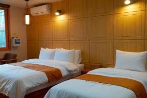 Hwangsil Tourist Hotel