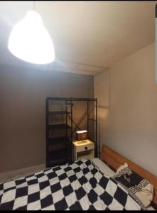 Sejours chez l'habitant Chambre Pessac proche rocade aeroport : photos des chambres