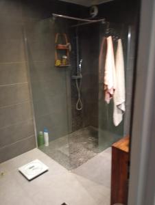 Sejours chez l'habitant Chambre Pessac proche rocade aeroport : photos des chambres