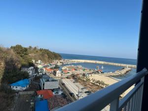 Yangyang Ocean sketch 24k