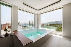 Donghae Elmar - Donghae