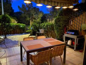 Bikini, an apartment near the square