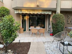 Bikini, an apartment near the square