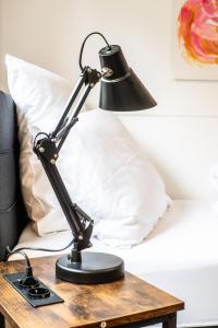 6 Zimmer Haus mit Wintergarten 2 Bäder Industrienah sehr ruhig gelegen