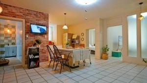 Jeonju Hanok Village Dohwaseoga Stay Private Pension