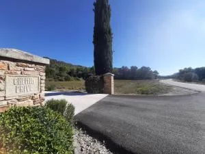 Gîte cocon au pied de la montagne Sainte-Victoire et du lac de Bimont - Saint-Marc-Jaumegarde