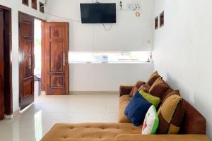 Urbanview Hotel Permata Syariah Garut