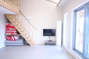 Mongsanpo High Beach Pension