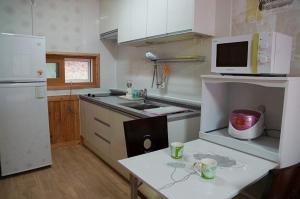 Buan Mul Love Pension