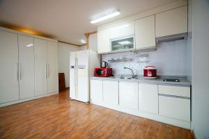 Buan Byeonsan Peninsula Natural Garden Pension