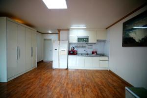 Buan Byeonsan Peninsula Natural Garden Pension