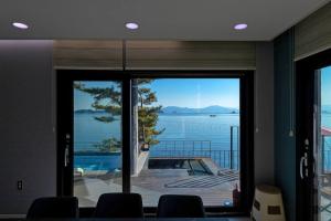 Sacheon Bileong Pool Villa Pension