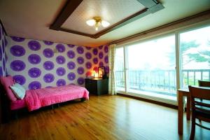 Byeonsanbando Soriseom Pension