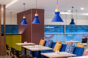 Tru By Hilton Cali Sur