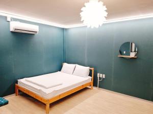 Forest Caravan Pension Incheon