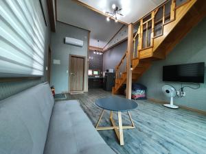 Yeongwol Dongghang Story