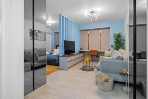 High-end Studios close to Old Town