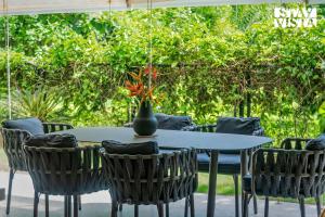 StayVista at Parkville Apartment