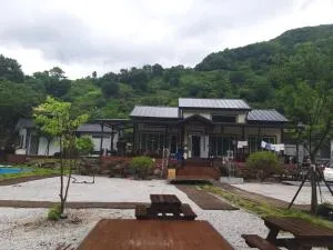 Hamyang Baekmudongmaru Park Pension Campsite - Hamyang