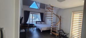 Samcheok santiago pension