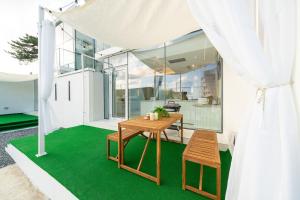 Ulsan Nasa Pool Villa