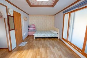 Tonggae Camping Pension