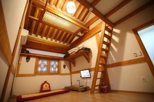 Jeonju Byeoljari Hanok Pension