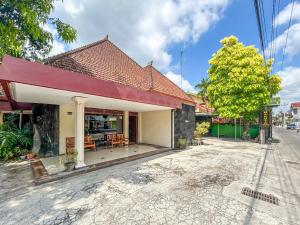 RedDoorz at Makuta Guest House Prawirotaman Yogyakarta