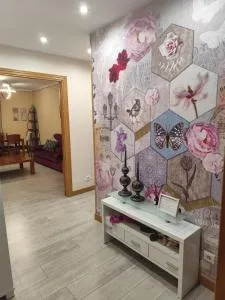 apartamento de tres dormitorios con garaje y todos los servicios cerca - Cardeñajimeno