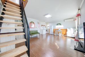 Geoje olive couple pension