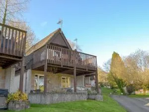 Valley Lodge 47 - Ukc2779 - Calstock