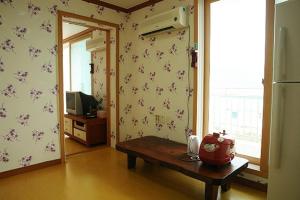 Buan Byeonsanbando Haejoeum Pension